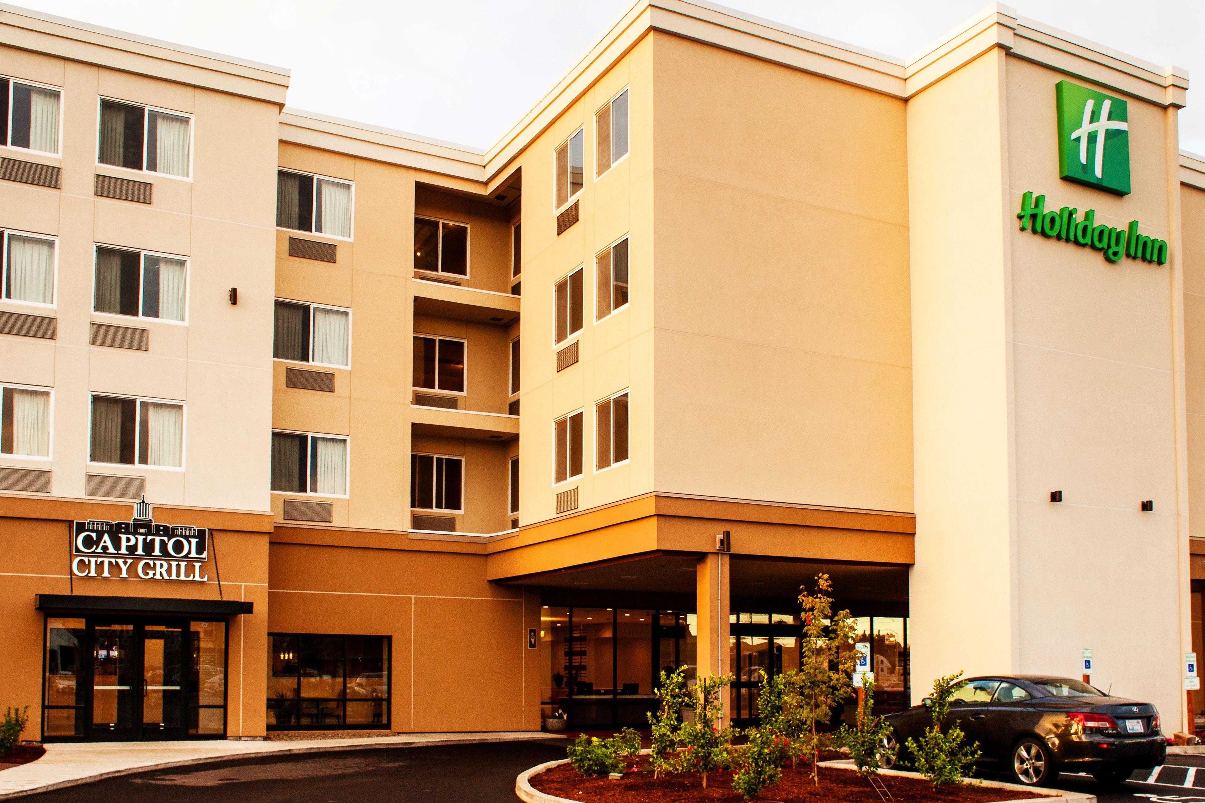 Holiday Inn - Salem, An Ihg Hotel Exterior photo